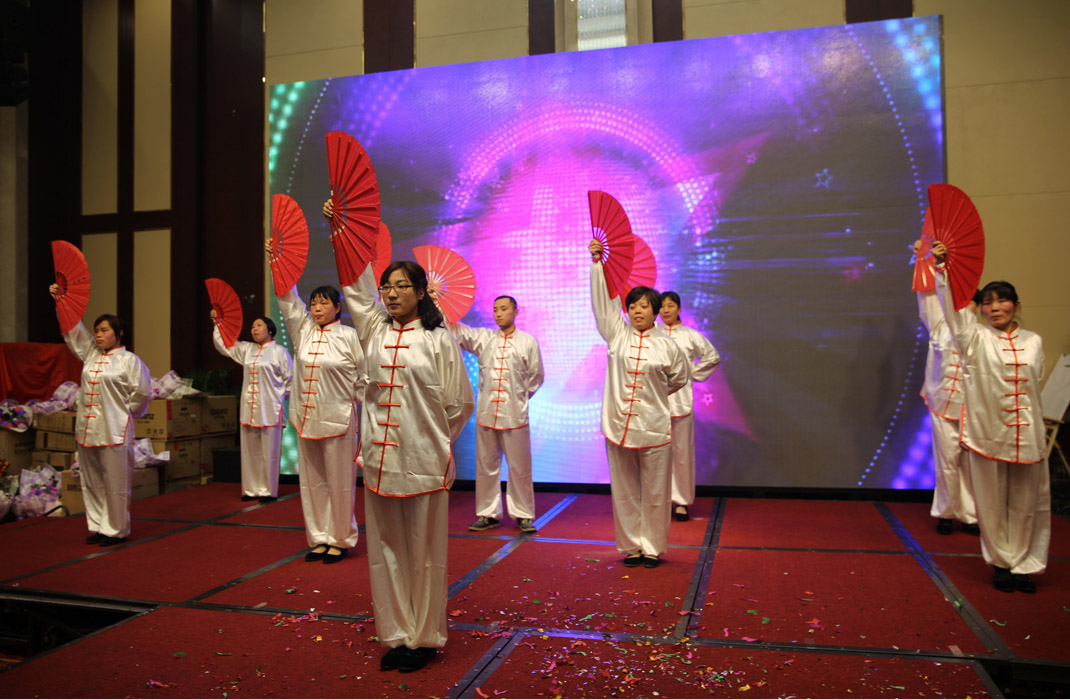 2015年科恩年會(huì)-“因?yàn)橛心?，所以幸福！? bigimg=