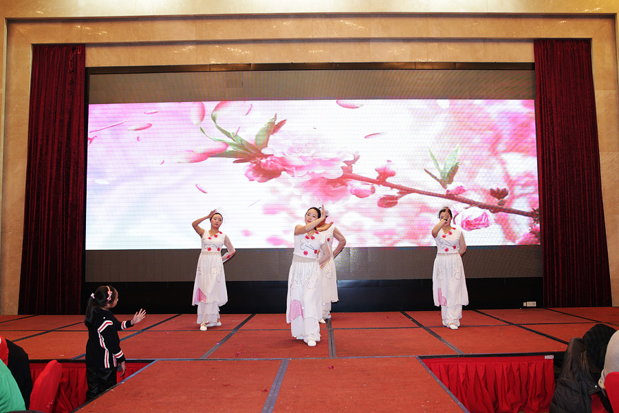 2017科恩人，新起點(diǎn)、新高度主題年會(huì)